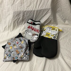 Peanuts Character Hot Kitchen